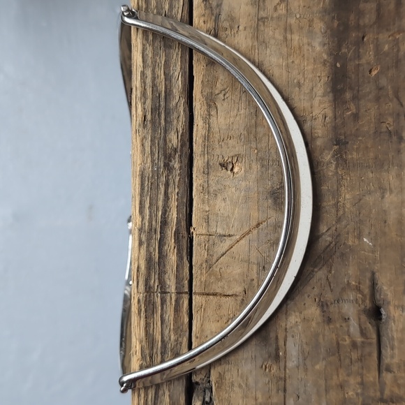 Jewelry - Vintage Silver Choker Style Necklace